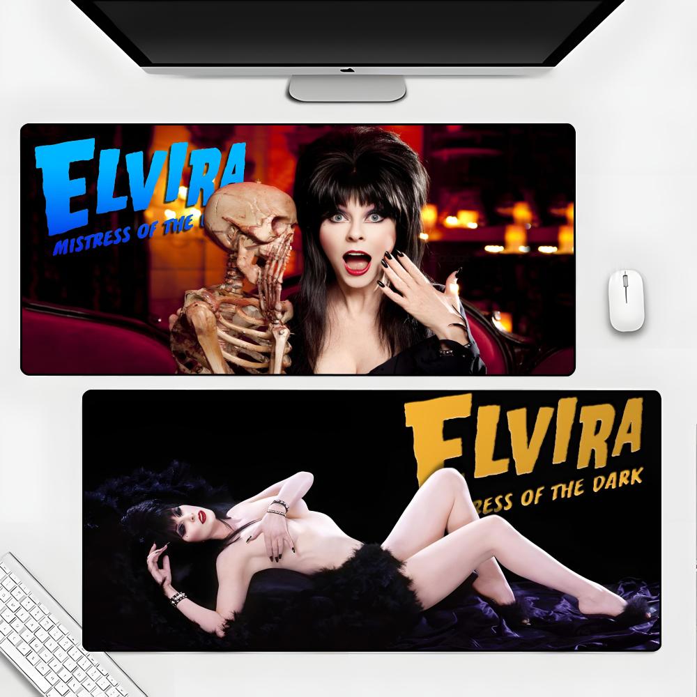 E-Elvira Mistress Of The Dark  - Desk Setup Dark avaliação e preço